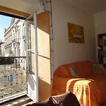 Alfama 28 Tram * ליסבון