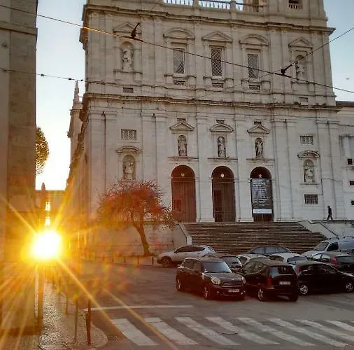 Alfama 28 Tram Lisboa